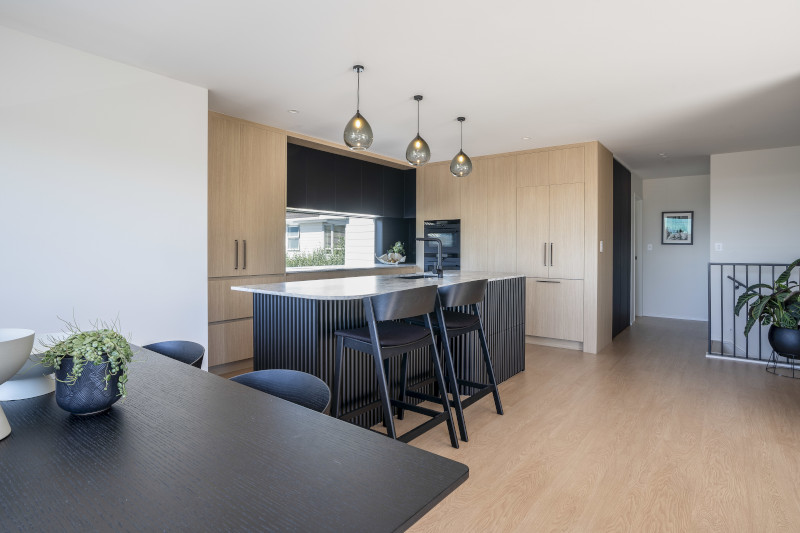 Coastal Black - Kitchen by Kitchen Vision